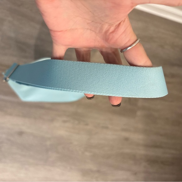 Kate Spade New York Chelsea Duffle Crossbody or Shoulder Bag - Picture 12 of 13